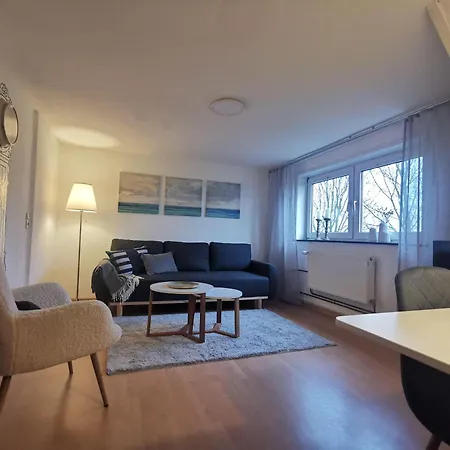 Ferienwohnung-strand-edomsharder-hof-nordstrand نوردستراند